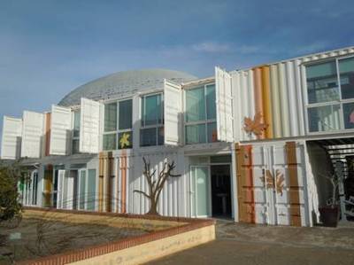 馬拉加大學(xué)國際教育學(xué)院的優(yōu)越硬件設(shè)施及其輔助設(shè)備研究